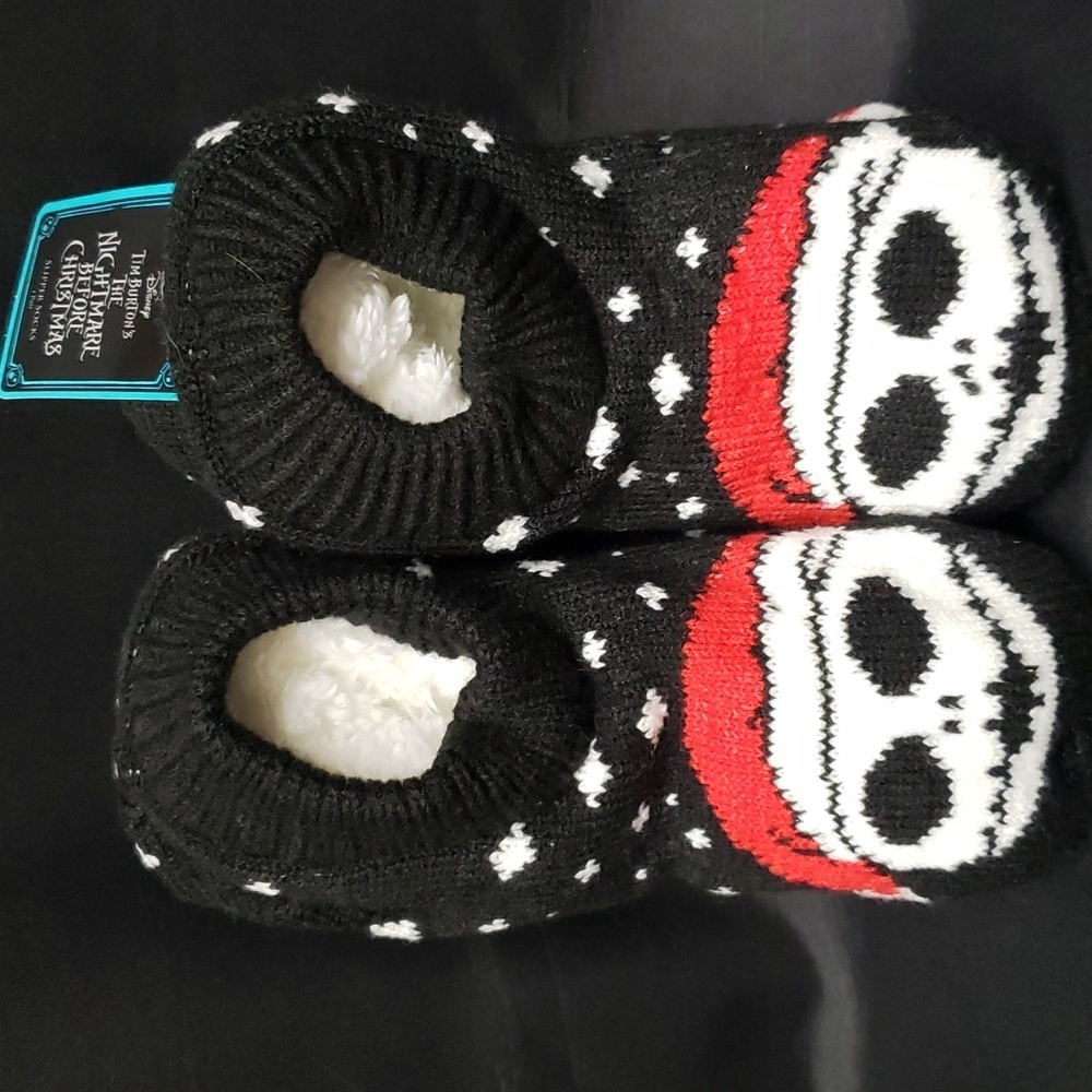 Disney NWT Nightmare Before Christmas Stretch Plush Slipper/Socks, 4-10